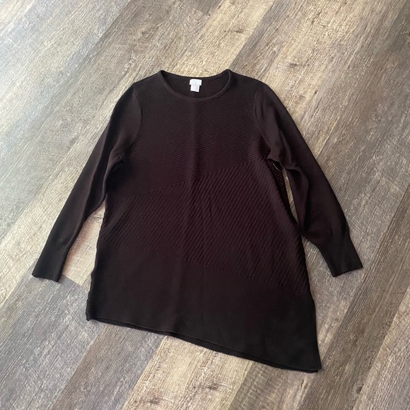 Chicos Asymmetrical Hem Ribbed Tunic - Picture 11 of 12